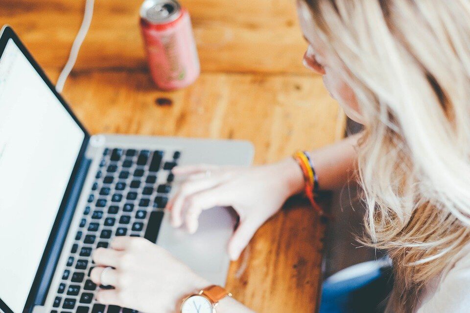 Free Online Summary Generator Tool.